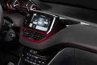 2013-Peugeot-208-GTi-Interior-4.jpg