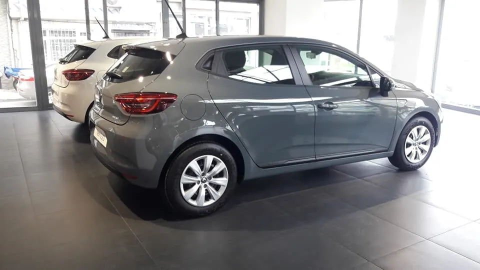 clio5f.webp