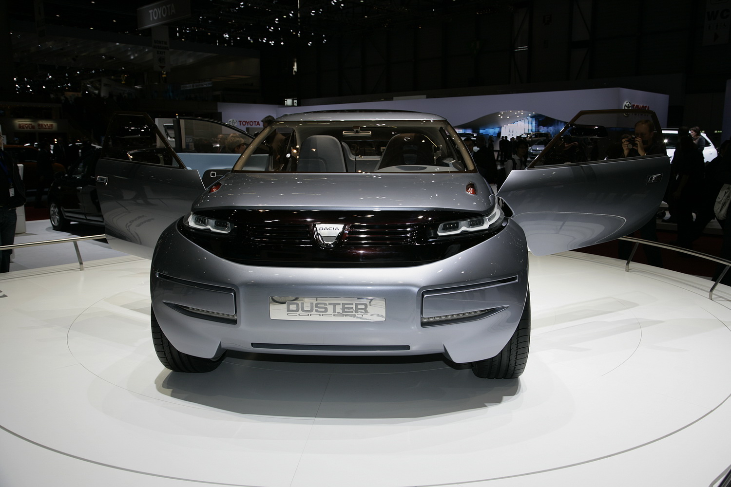 Dacia-Duster-Concept-29.jpg