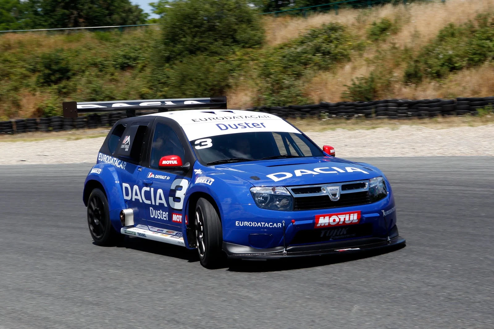 Dacia_28700_1_6.webp