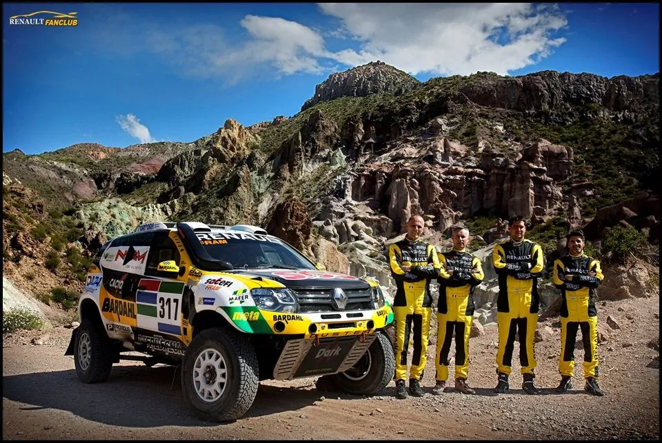 duster-dakar-team2.webp
