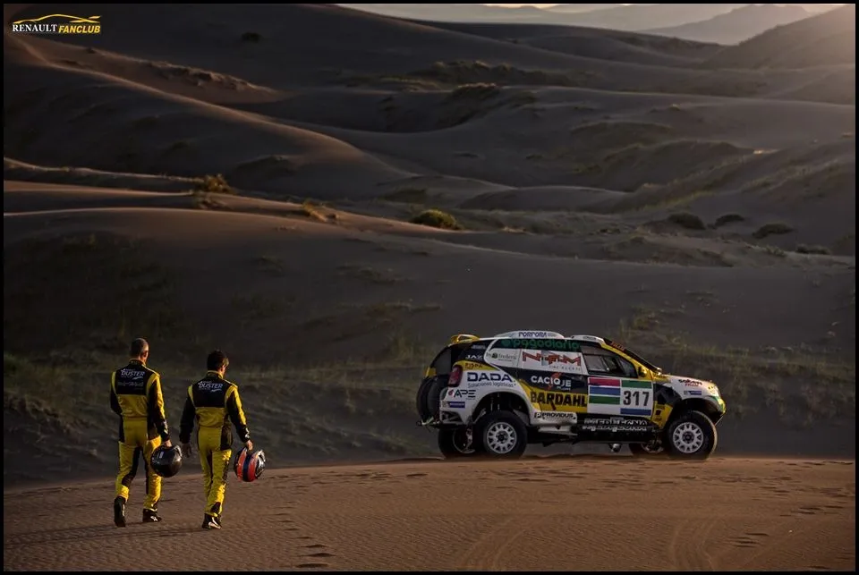 duster-dakar-team5.webp