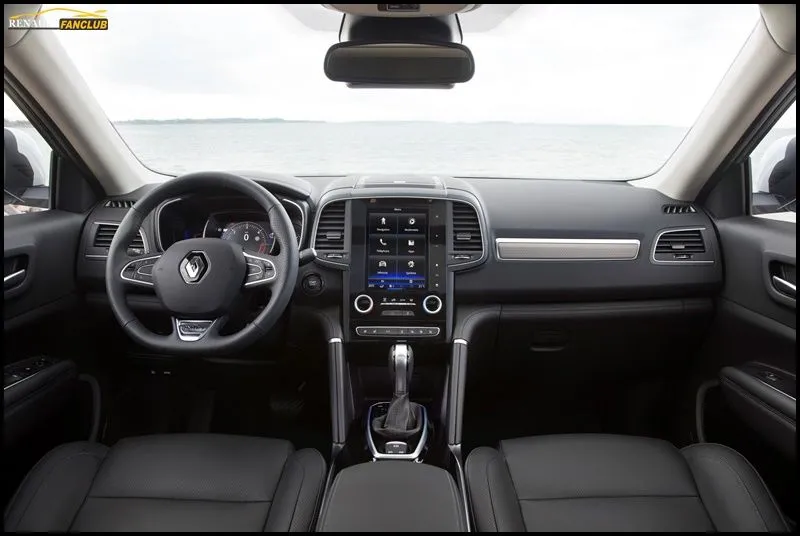 koleos-initialeparis11.webp