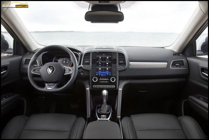 koleos-initialeparis12.webp