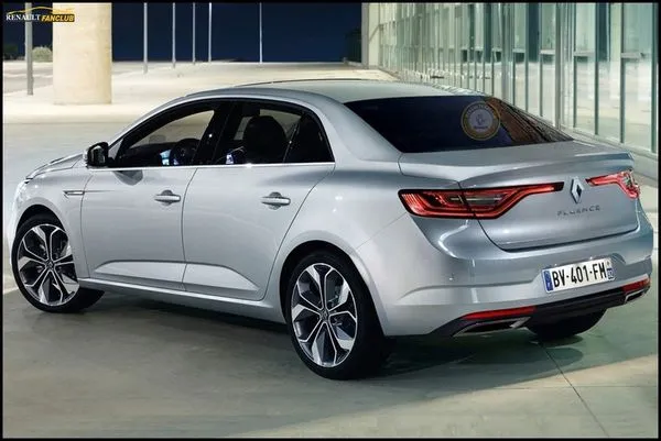 megane-sedan4.webp
