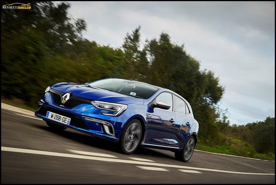 megane4GT-25.webp