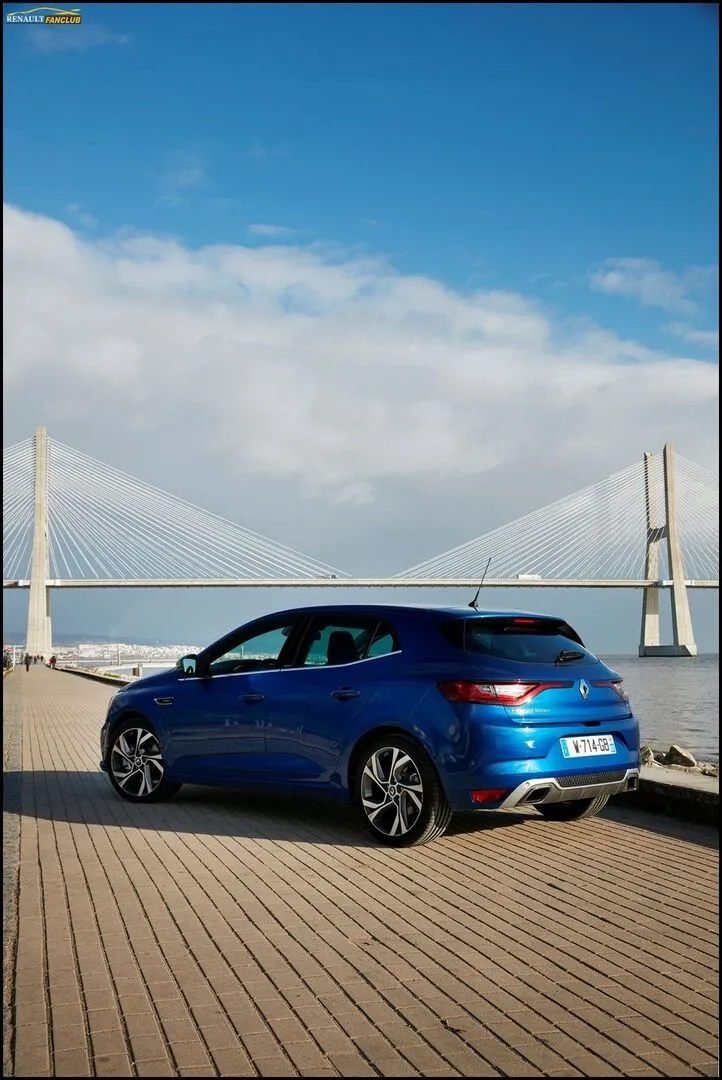 megane4GT-34.webp