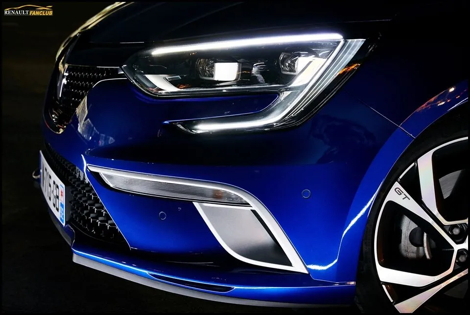 megane4GT-39.webp