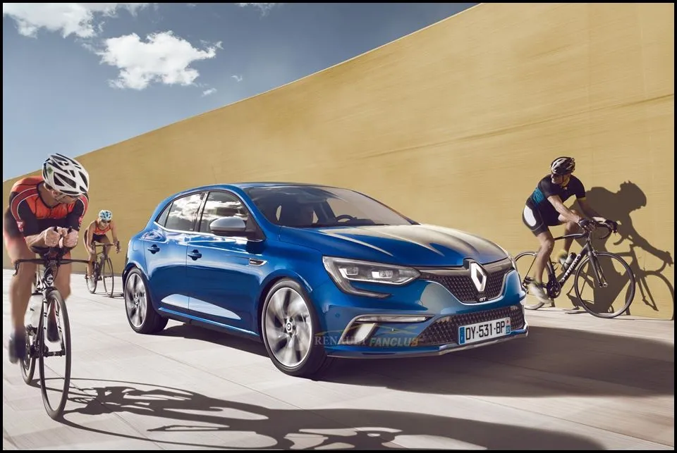 megane4gt-c.webp