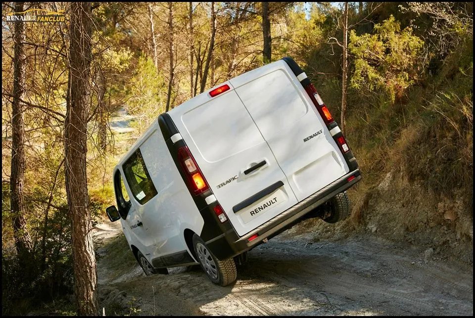 TRAFIC%20X-Track6.webp