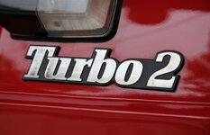 renault_5_turbo2_emblem1_85-880x568.jpg