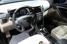 2013-Hyundai-i30-Wagon-7.jpg