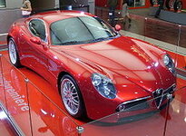 250px-Alfa_Romeo_8C_Competizione.jpg