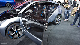 bmw-bringing-i3-and-i8-concepts-to-tokyo_12.jpg