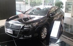 Renault_Talisman_China_2012-06-23.jpg