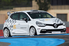2013-Renault-Clio-RS-Cup-1.jpg